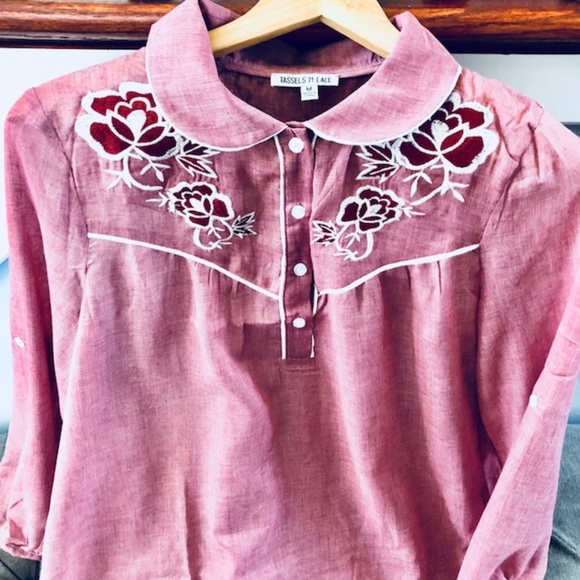 🌺 Pretty Denim Red Floral Tunic Dress - NEW - Picture 2 of 4